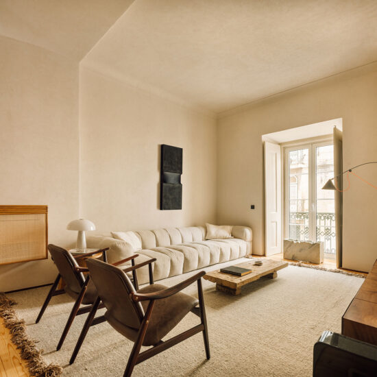 Studio Gameiro｜葡萄牙裏斯本侘寂風格三居室公寓改造