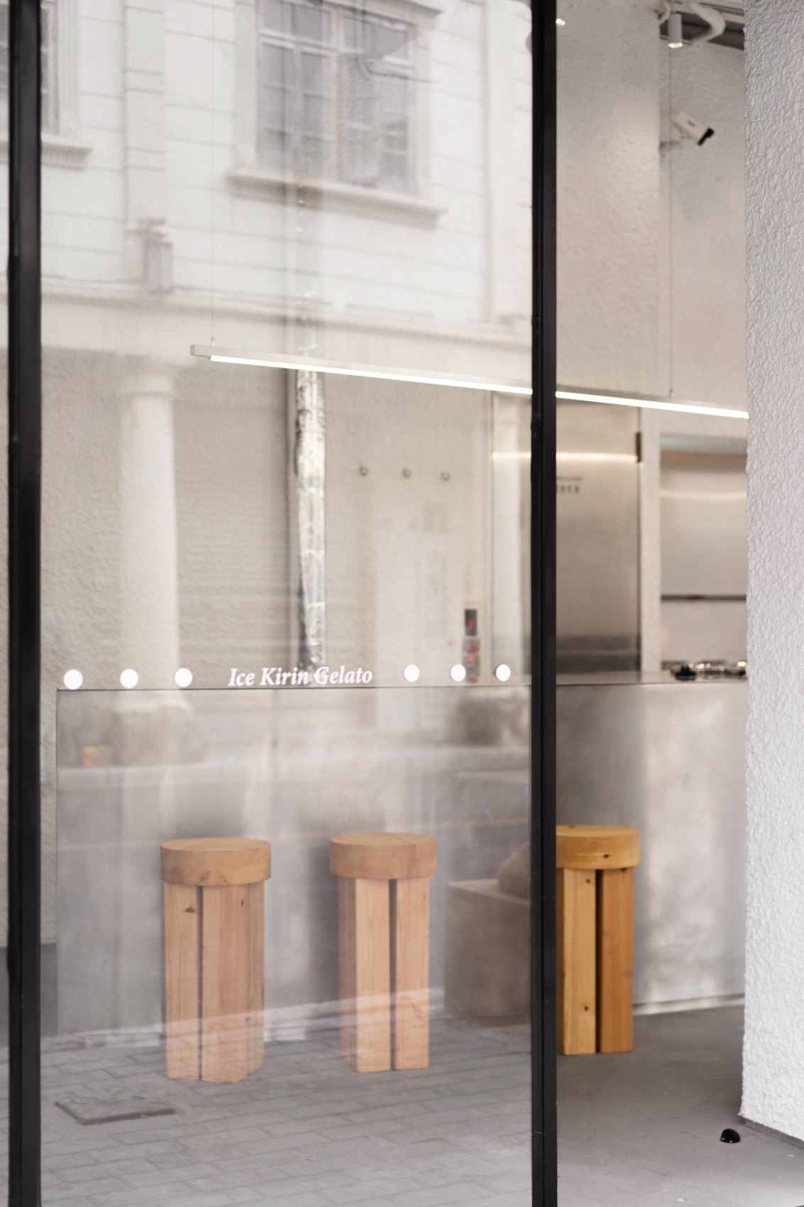 冷飲店設計,冰淇淋店設計,商店設計,街邊冷飲店,冰淇淋店設計方案,冰淇淋店設計案例,冰麒麟廣東汕頭店,0321 Studio,廣東汕頭