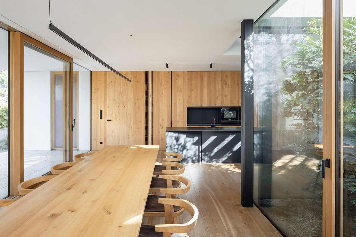 beef architekti,別墅設計案例,別墅設計方案,庭院別墅,斯洛伐克,景觀別墅,極簡風格別墅,極簡主義,原木色