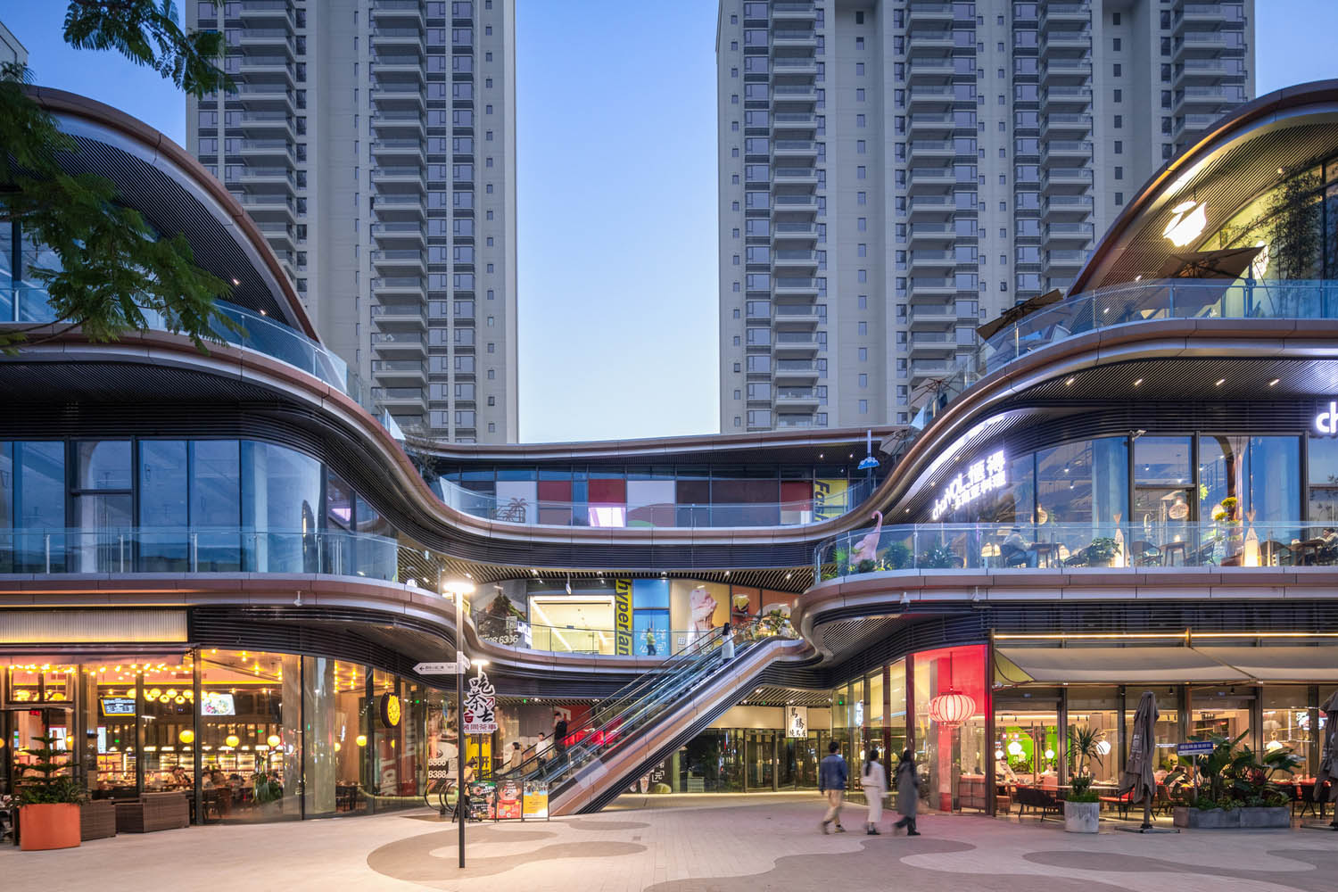 Aedas,成都超線公園,商業街區,公共街區,商場景觀設計,成都,超線公園商業街區,購物商業街,購物步行街