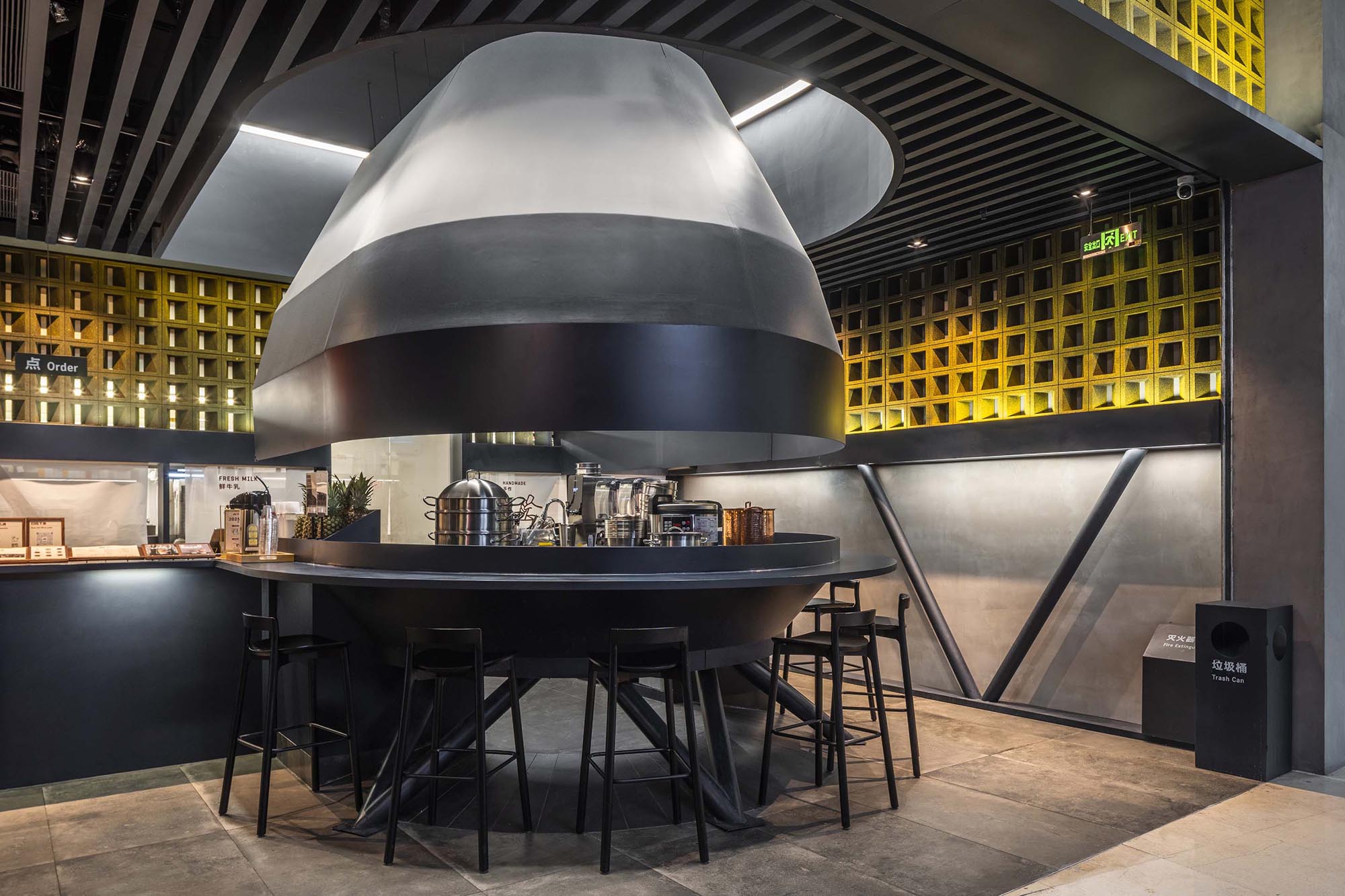 奶茶店設計,手作奶茶店,烘焙店設計,奶茶烘焙店,茶飲店設計,奶茶店設計案例,奶茶店設計方案,拾柴手作無錫蘇寧廣場店,無錫,空間站建築師事務所