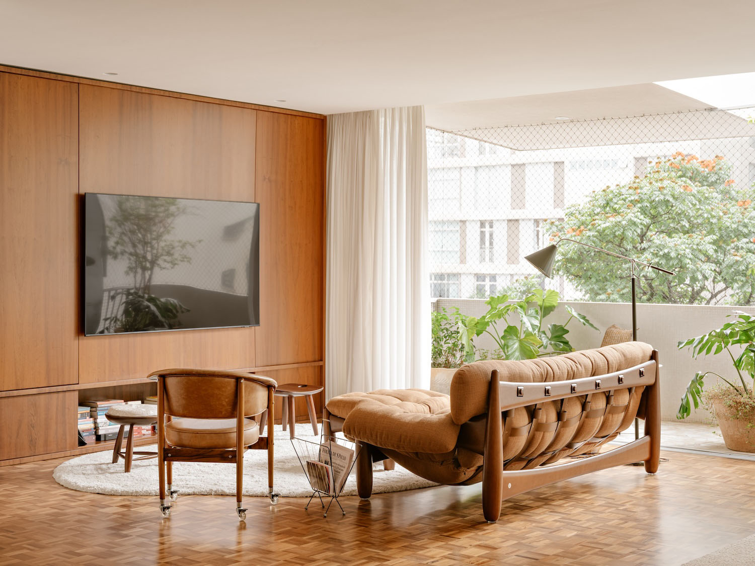 Felipe SS Rodrigues,巴西,大平層設計,極簡大平層,大平層設計案例,家裝設計,現代風格住宅設計,大平層設計方案,極簡主義住宅