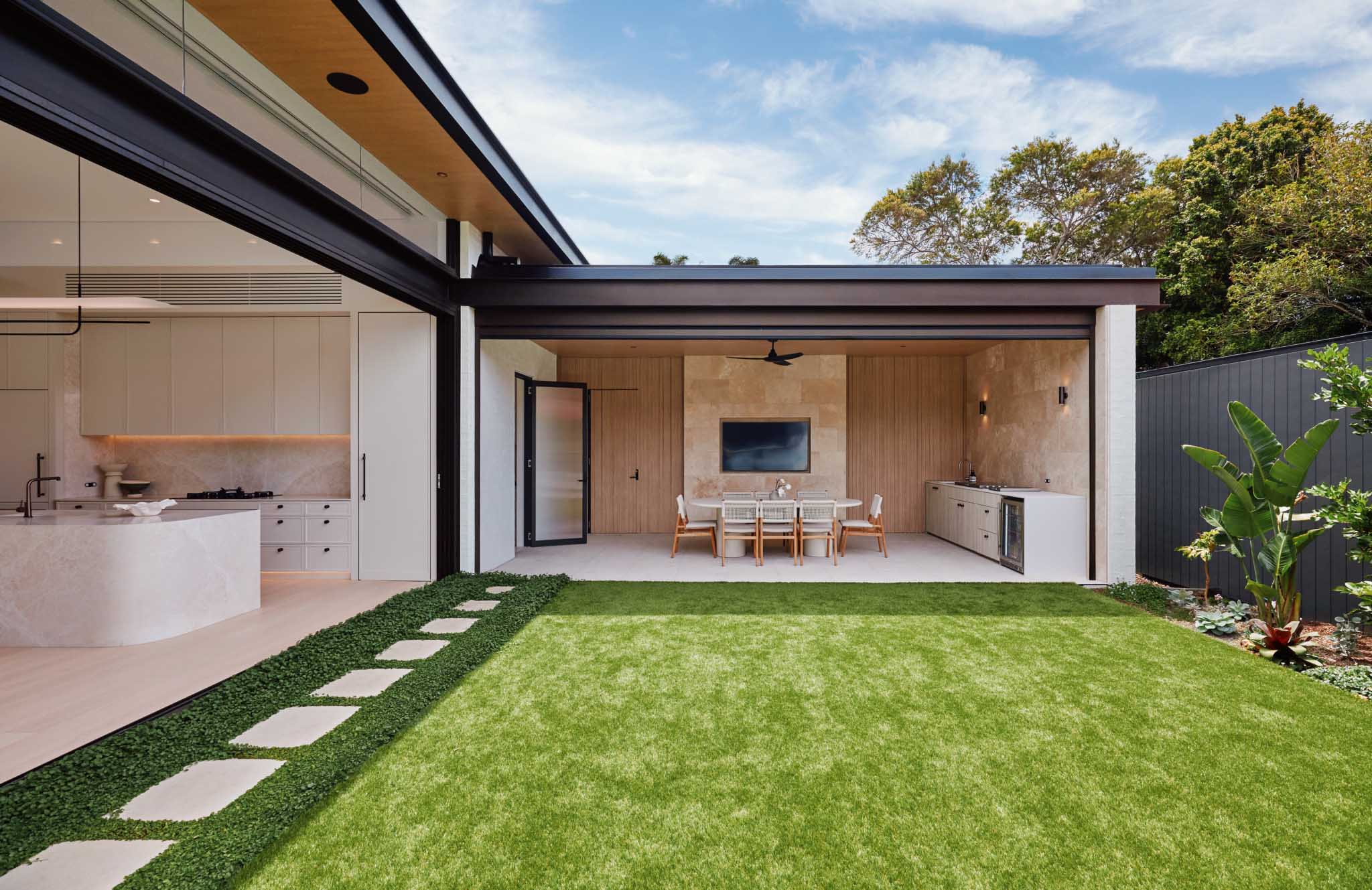 868 Architects,別墅設計,別墅設計案例,別墅裝修,下沉式客廳設計,澳大利亞,悉尼,度假別墅