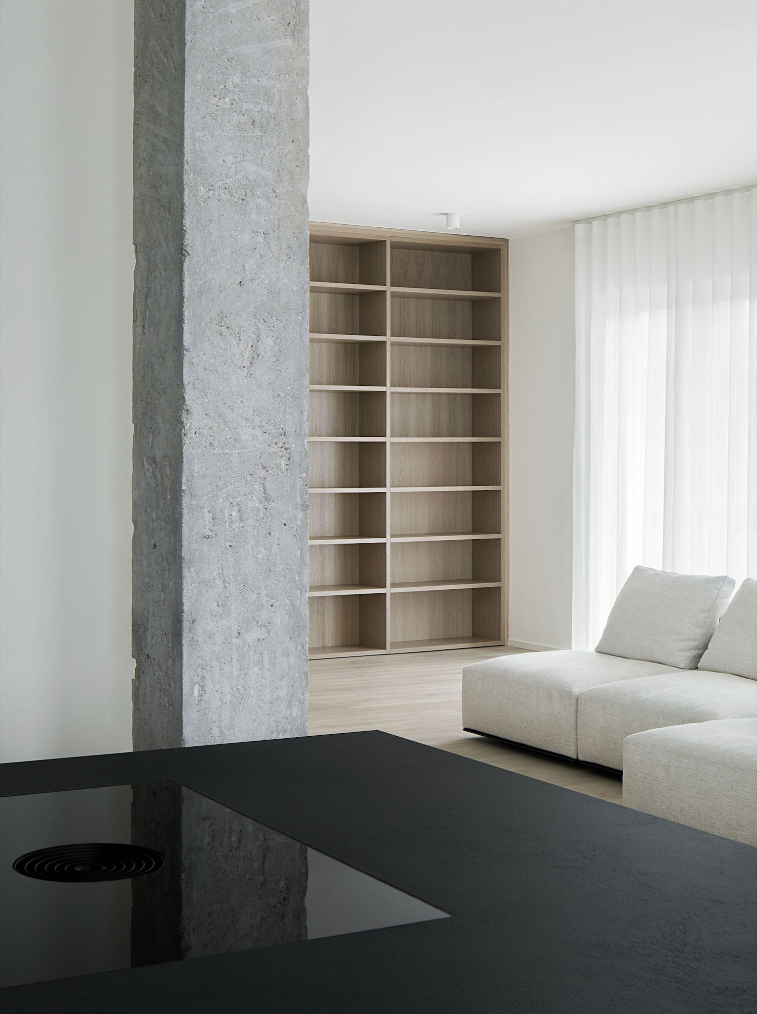 MASAAI studio,公寓設計,公寓設計案例,公寓改造裝修,極簡風格公寓設計,意大利,極簡主義