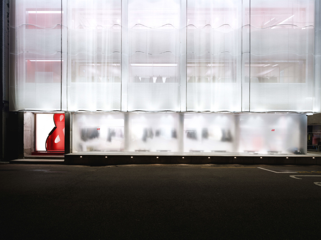 零售店設計,旗艦店設計,SKYnoa,韓國,首爾,H&M旗艦店,服裝店設計方案,服裝店