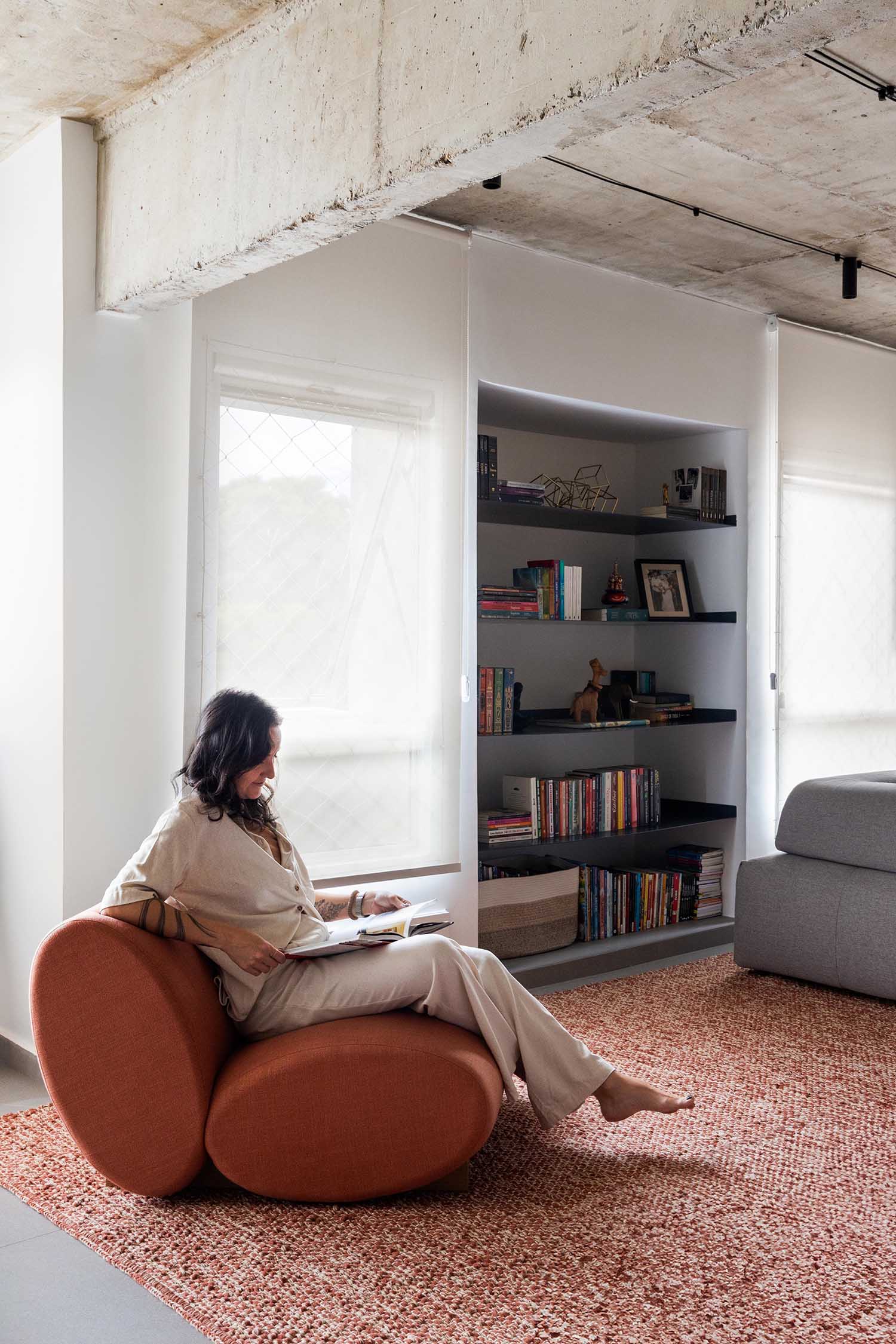 BLOCO Arquitetos,公寓設計,公寓設計案例,巴西,極簡風格公寓設計,野獸派風格公寓,極簡主義,公寓改造