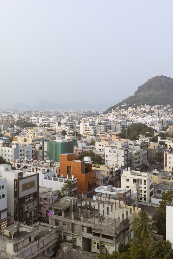 Studio UF+O,零售店設計,旗艦店,珠寶店設計案例,珠寶店設計方案,Fluted Volume珠寶店,印度,旗艦店