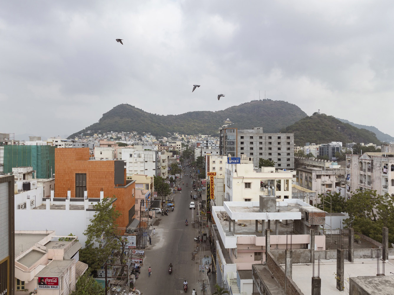 Studio UF+O,零售店設計,旗艦店,珠寶店設計案例,珠寶店設計方案,Fluted Volume珠寶店,印度,旗艦店