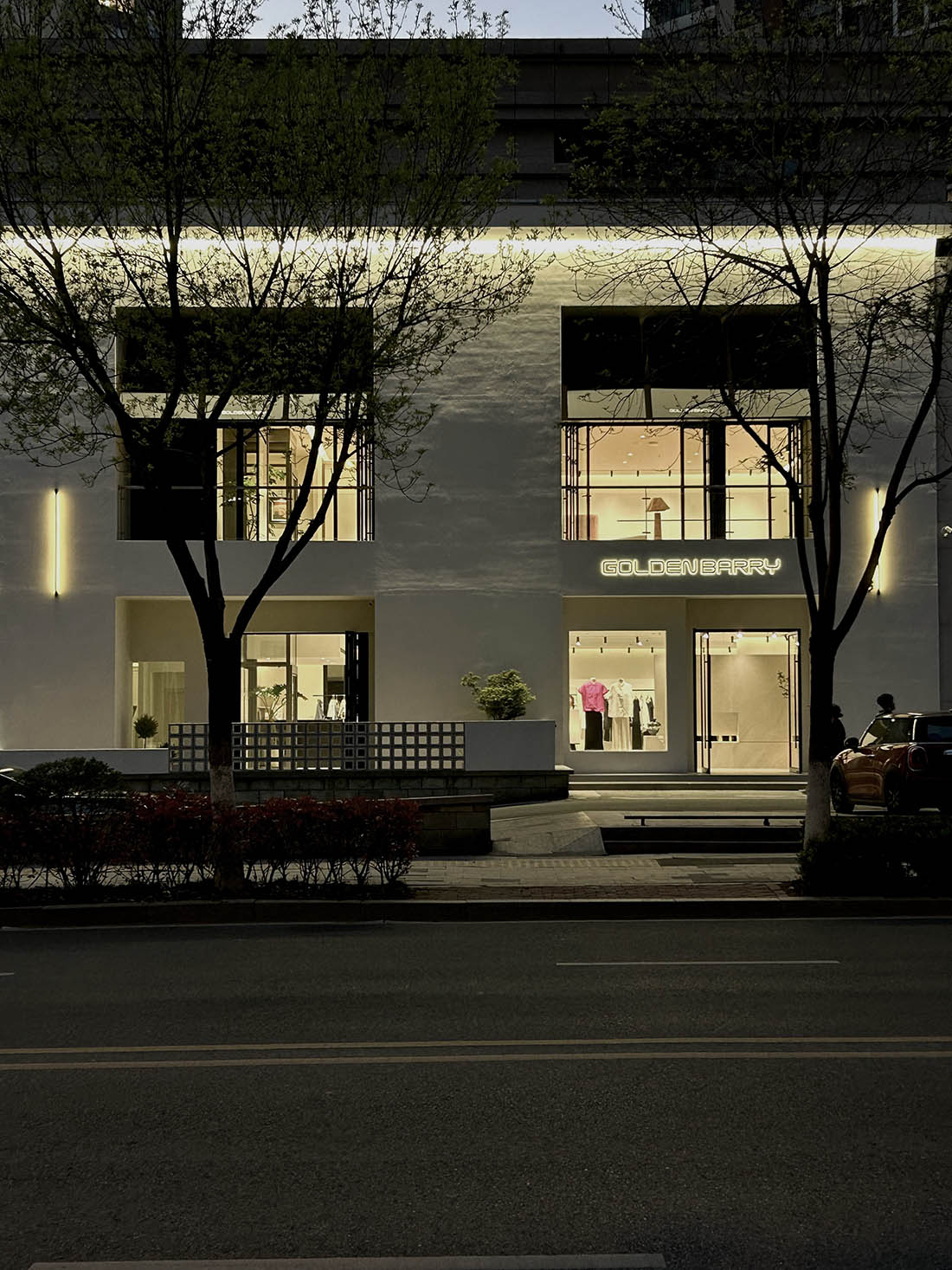 服裝店設計,服裝店設計案例,零售店設計,時裝店設計,服裝店設計方案,女裝店設計,女裝店,街邊服裝店設計,青島金和百瑞GOLDENBARRY麥島直營店,青島,UD-lab設計