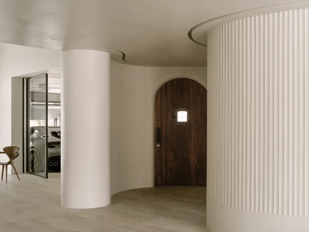 400㎡別墅設計,400㎡,別墅改造,舊宅翻新,別墅設計,別墅設計案例,別墅設計方案,住宅設計,現代風格別墅設計,天津老宅新生-湖畔疊境,天津,集見設計