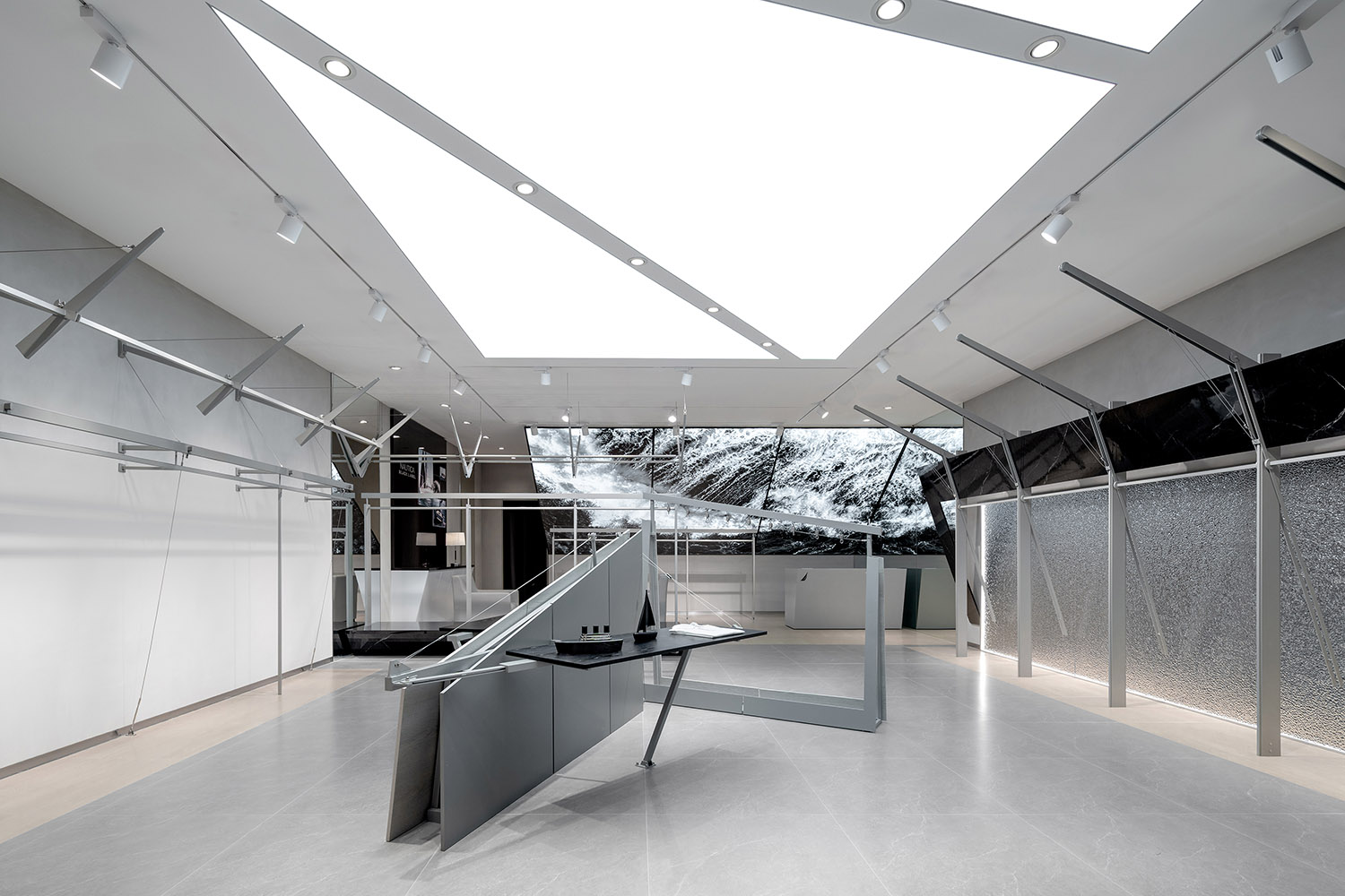 服裝店設計,零售店設計,創意服裝店,男裝店設計,主題服裝店設計,服裝店設計案例,服裝店設計方案,服裝零售店,長春 NAUTICA Black Label 全新空間,長春,SLT設計