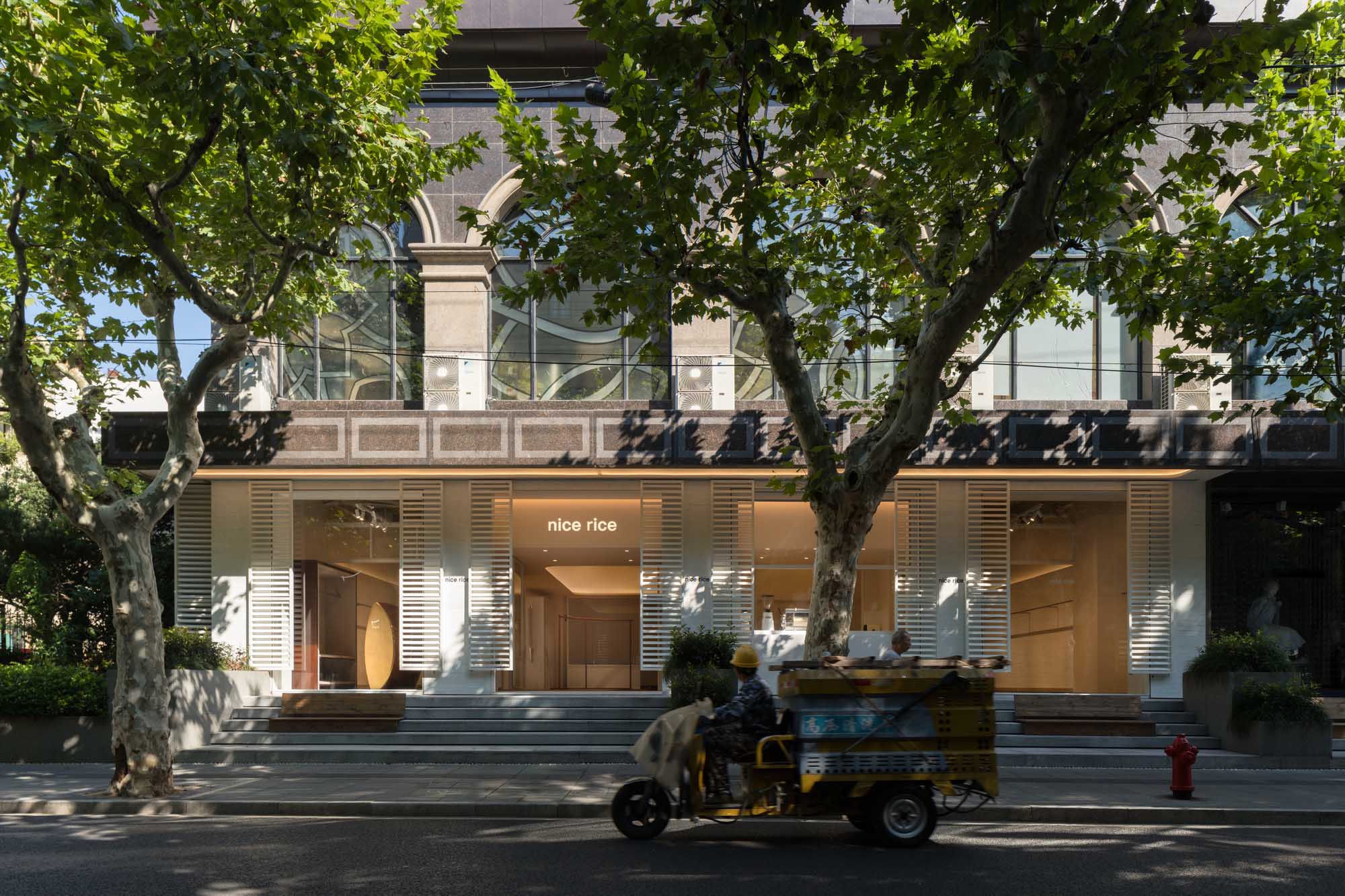 say architects,概念店設計,上海,nice rice,極簡風格服裝店設計,極簡主義