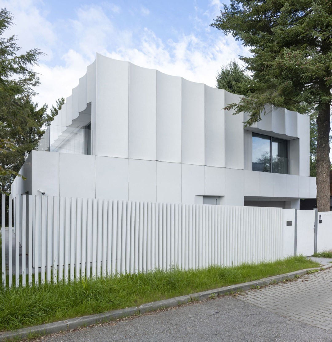 UCEES,波蘭,別墅設計,別墅設計案例,極簡風格別墅,極簡主義別墅