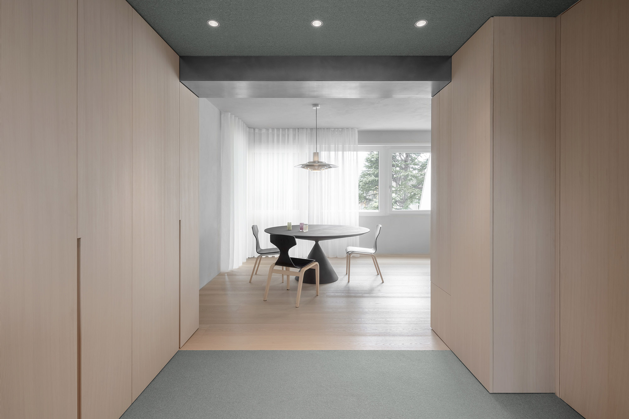 AKT.studio,公寓設計,公寓設計案例,波黑,極簡主義公寓,閣樓公寓