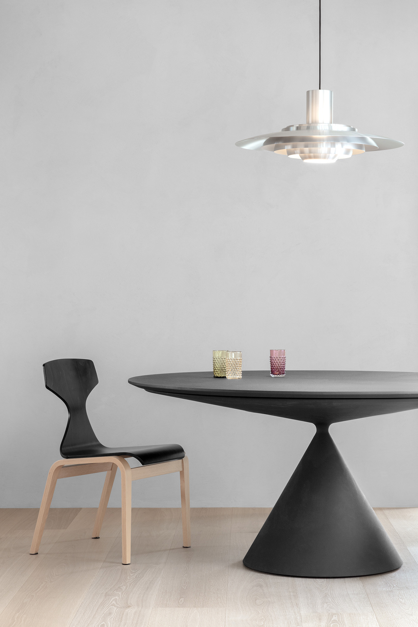 AKT.studio,公寓設計,公寓設計案例,波黑,極簡主義公寓,閣樓公寓