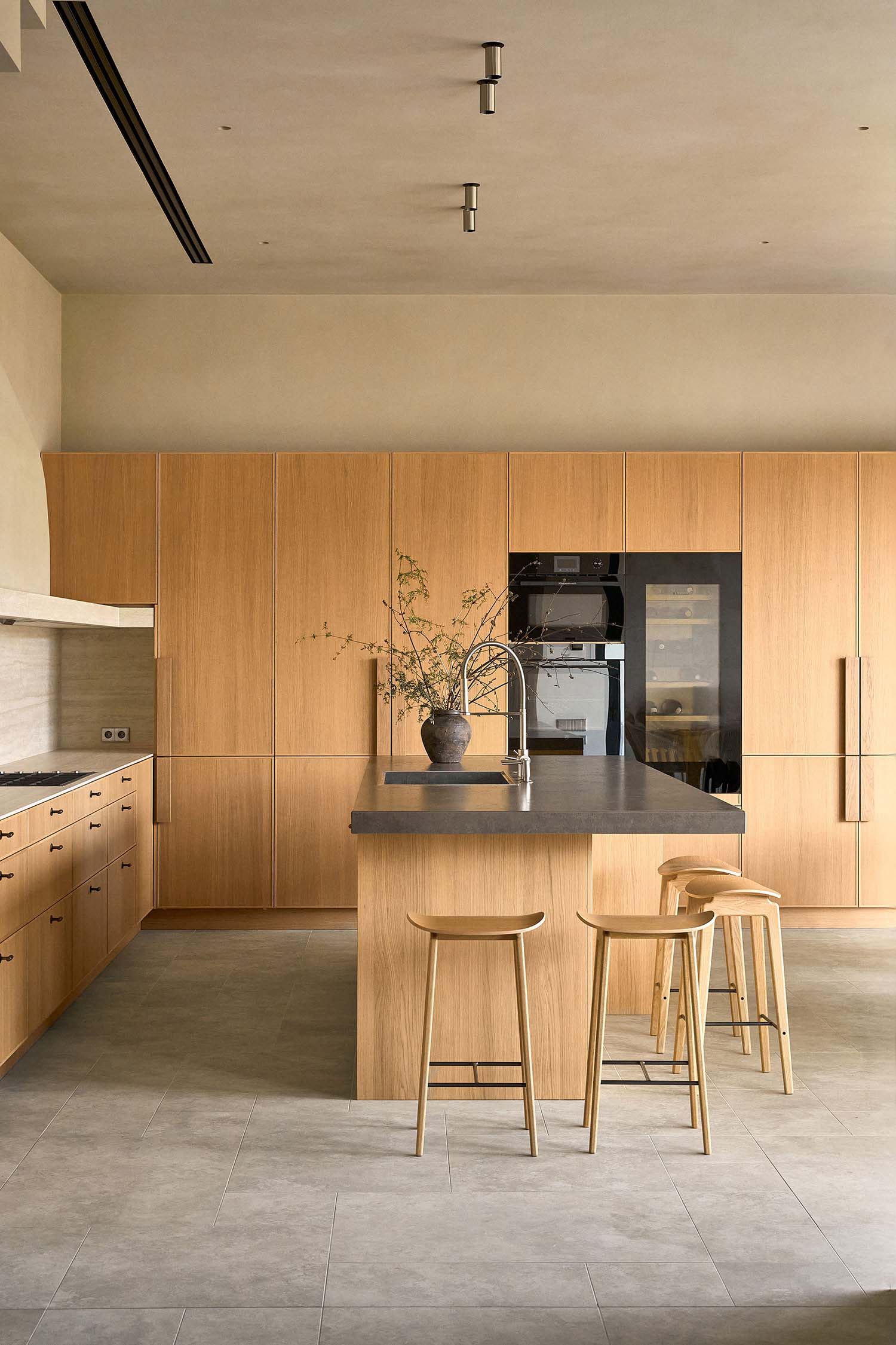 Dmitriy Sivak,別墅設計,別墅設計案例,烏克蘭,極簡主義別墅,極簡風格,原木色