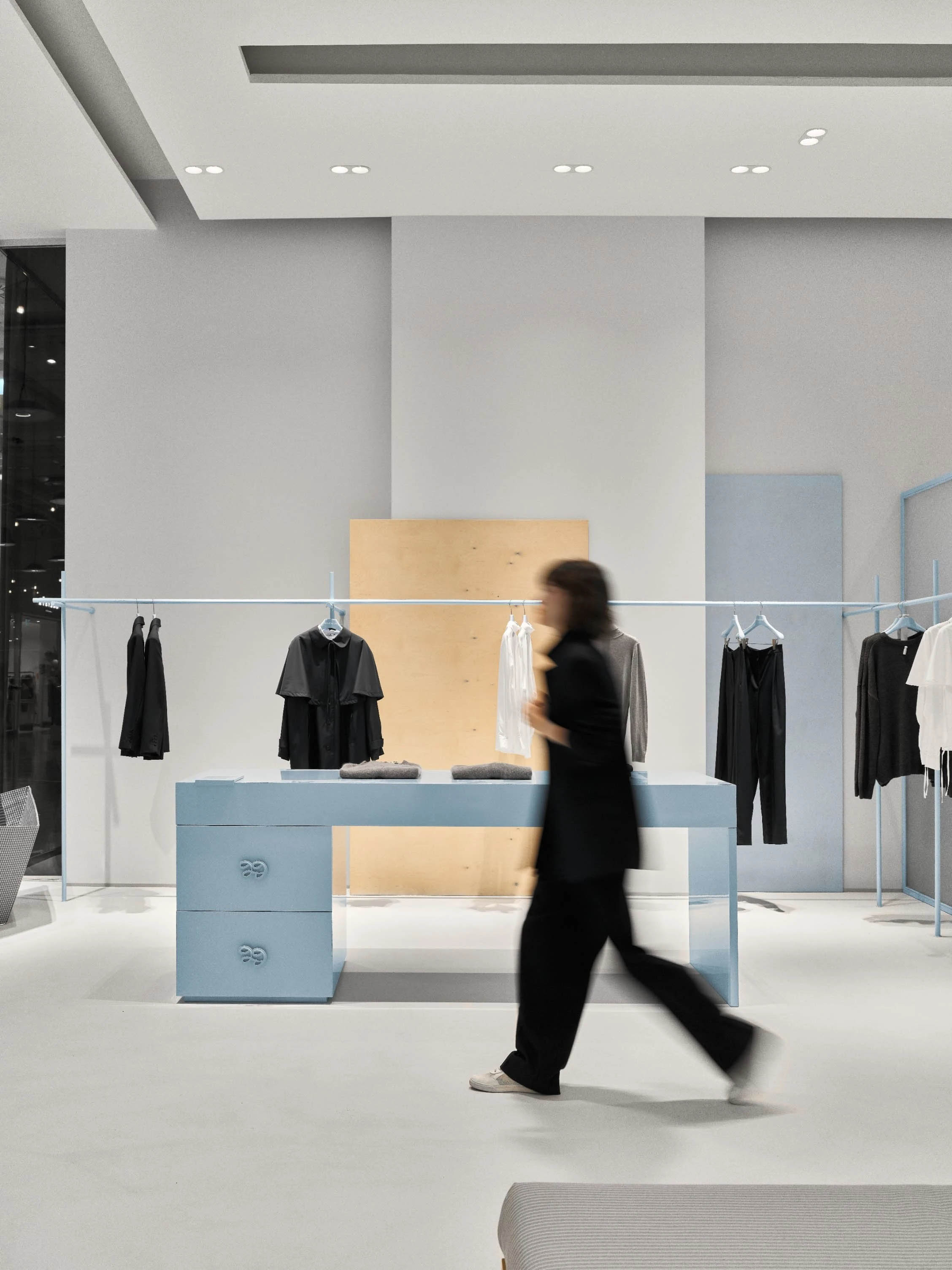 Studio 29,旗艦店設計,KIDZ,莫斯科,服裝店設計,極簡風格服裝店設計,極簡主義,旗艦店設計