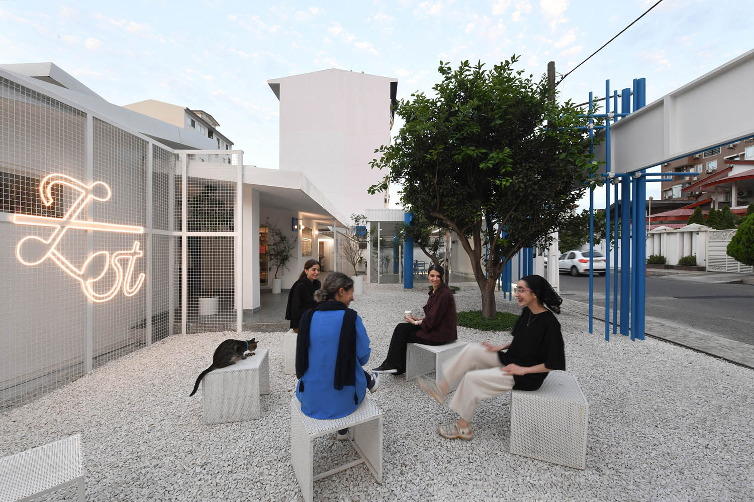 VAHID JOUDI STUDIO,咖啡廳設計,伊朗,咖啡廳設計案例,咖啡廳設計方案,極簡主義,極簡風格,Cafe Zest