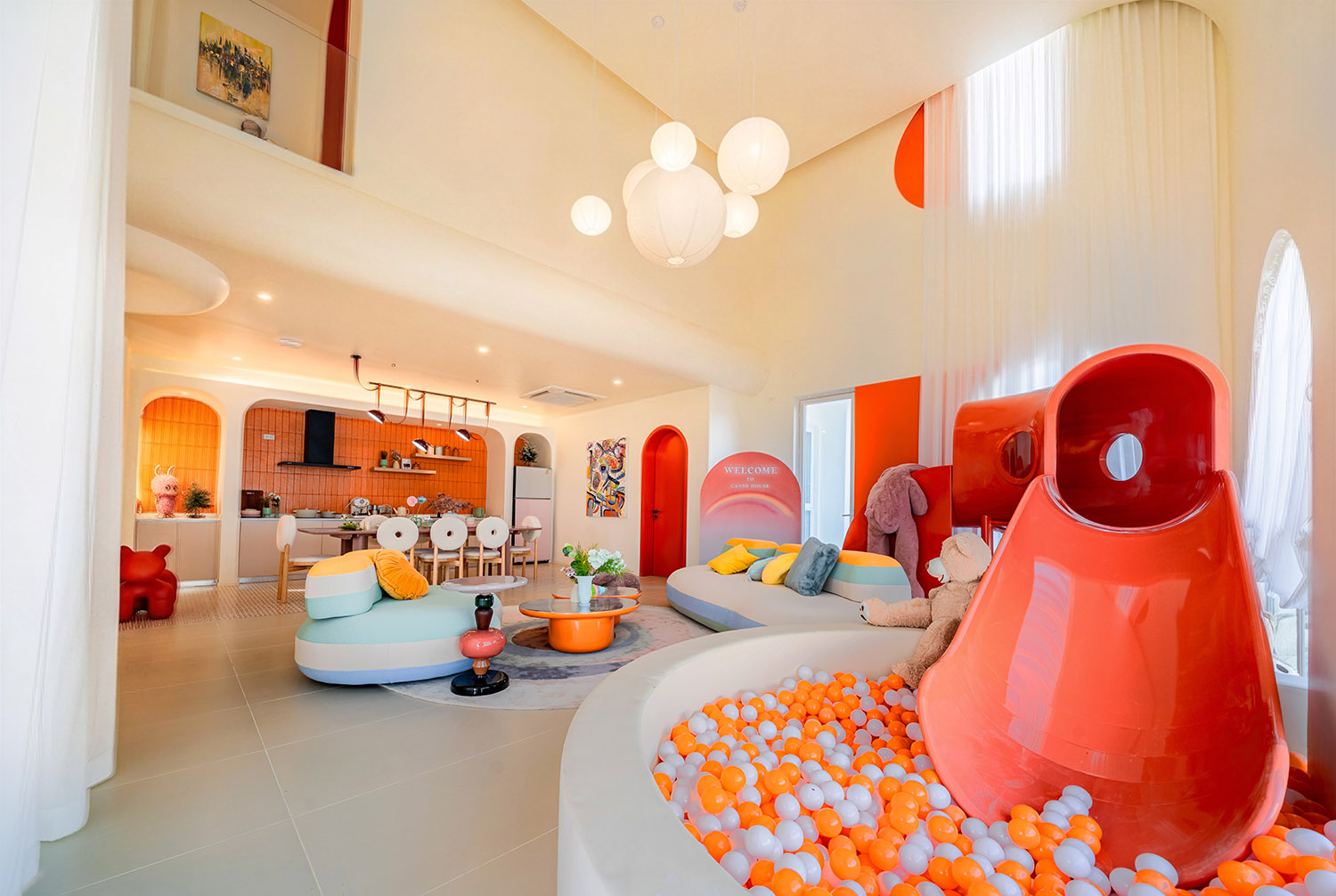 民宿設計,親子主題民宿,度假民宿設計,別墅民宿設計,泰國民宿,泰國芭提雅糖果屋親子度假民宿,泰國芭提雅,源合萬相建築設計