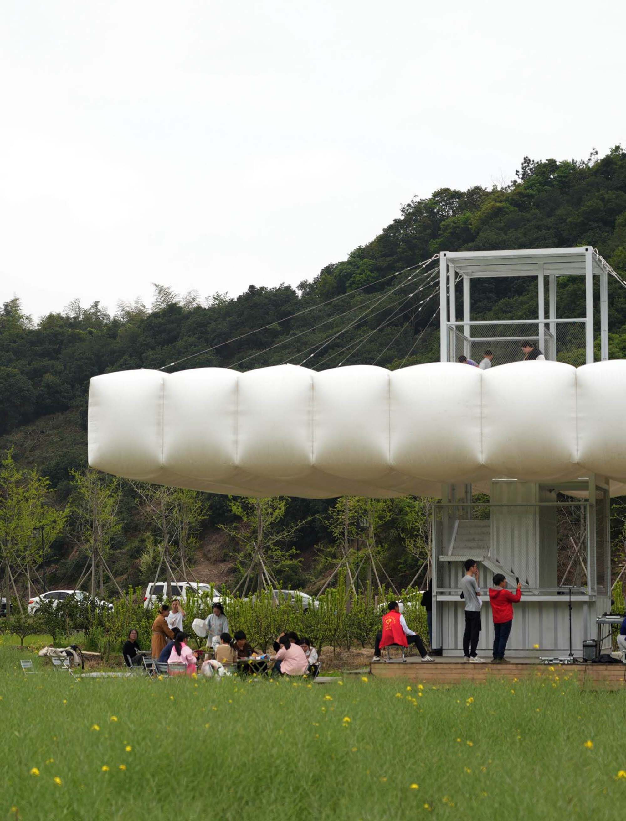 猜一建築,咖啡廳設計,Increments Studio,咖啡廳設計案例,咖啡廳設計方案,寧波,極簡風格,集裝箱改造,“雲稻這裏來”農文旅片區,稻田咖啡館,稻田閱覽室,稻田放映廳