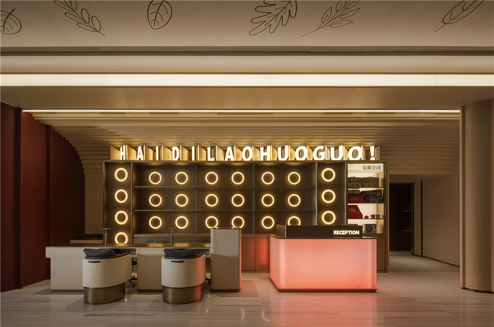 餐廳設計,火鍋店設計,主題火鍋店,海底撈火鍋店,火鍋店設計案例,火鍋店設計方案,休閑餐廳設計,海底撈東莞民盈國貿店,東莞,三厘社TRIOSTUDIO