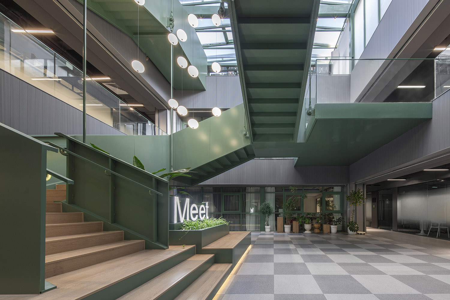 辦公室設計,開放式辦公室,科技公司辦公室,辦公室改造,聯合辦公空間設計,現代風格辦公室設計,辦公室設計案例,辦公室設計方案,辦公園區改造,上海Meet華大科技園辦公改造：一場自然驅動下的空間共生實踐,上海,予舍予築