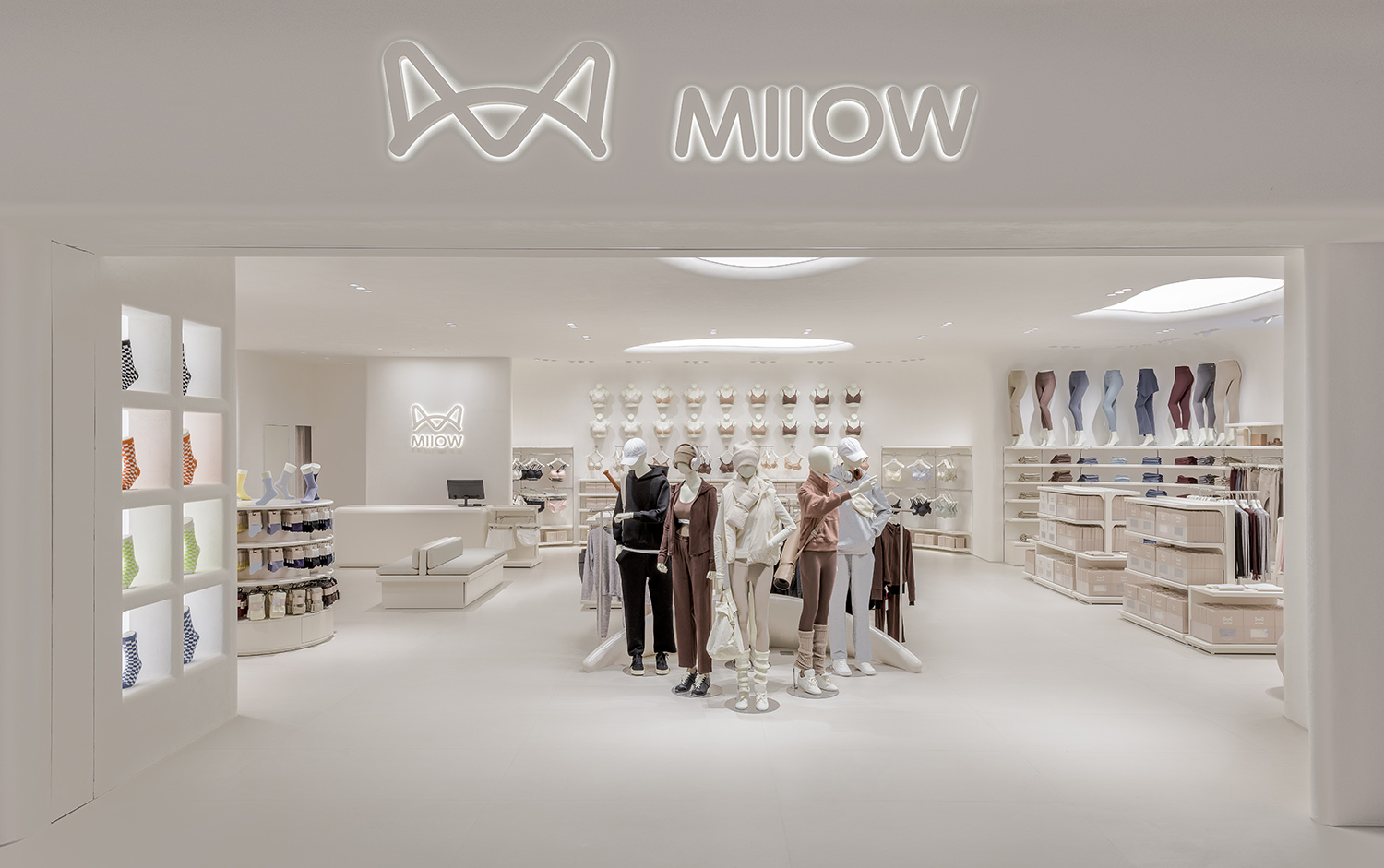 零售店設計,內衣零售店,服裝零售店設計,內衣店設計,零售店設計案例,零售店設計方案,商店設計,貓人Miiow武漢夢時代廣場店,武漢,問和答建築設計