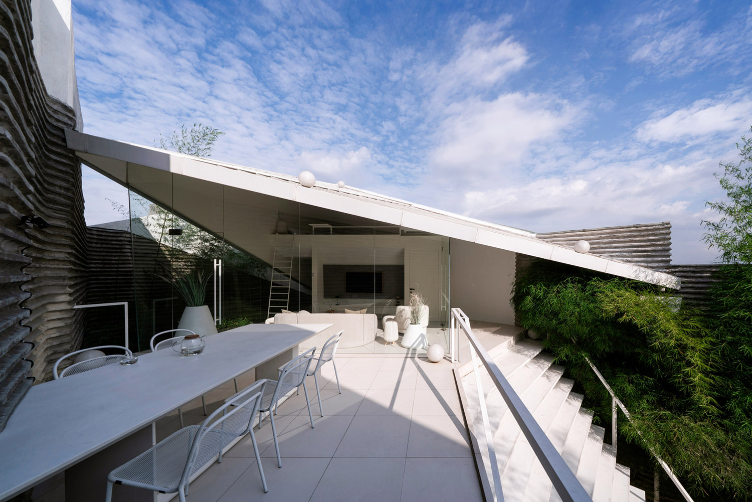 Research Artistic Design,architecture,別墅設計,別墅設計案例,印度尼西亞,開放式別墅,極簡主義,萬隆