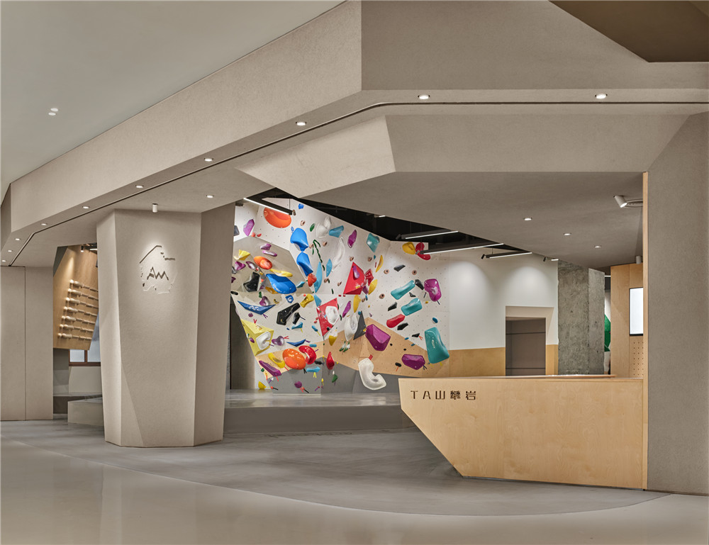 攀岩店設計,室內運動場館設計,室內攀岩館,攀岩店設計案例,攀岩店設計方案,上海TA山攀岩首店,上海,YDESIGN奕簷建築