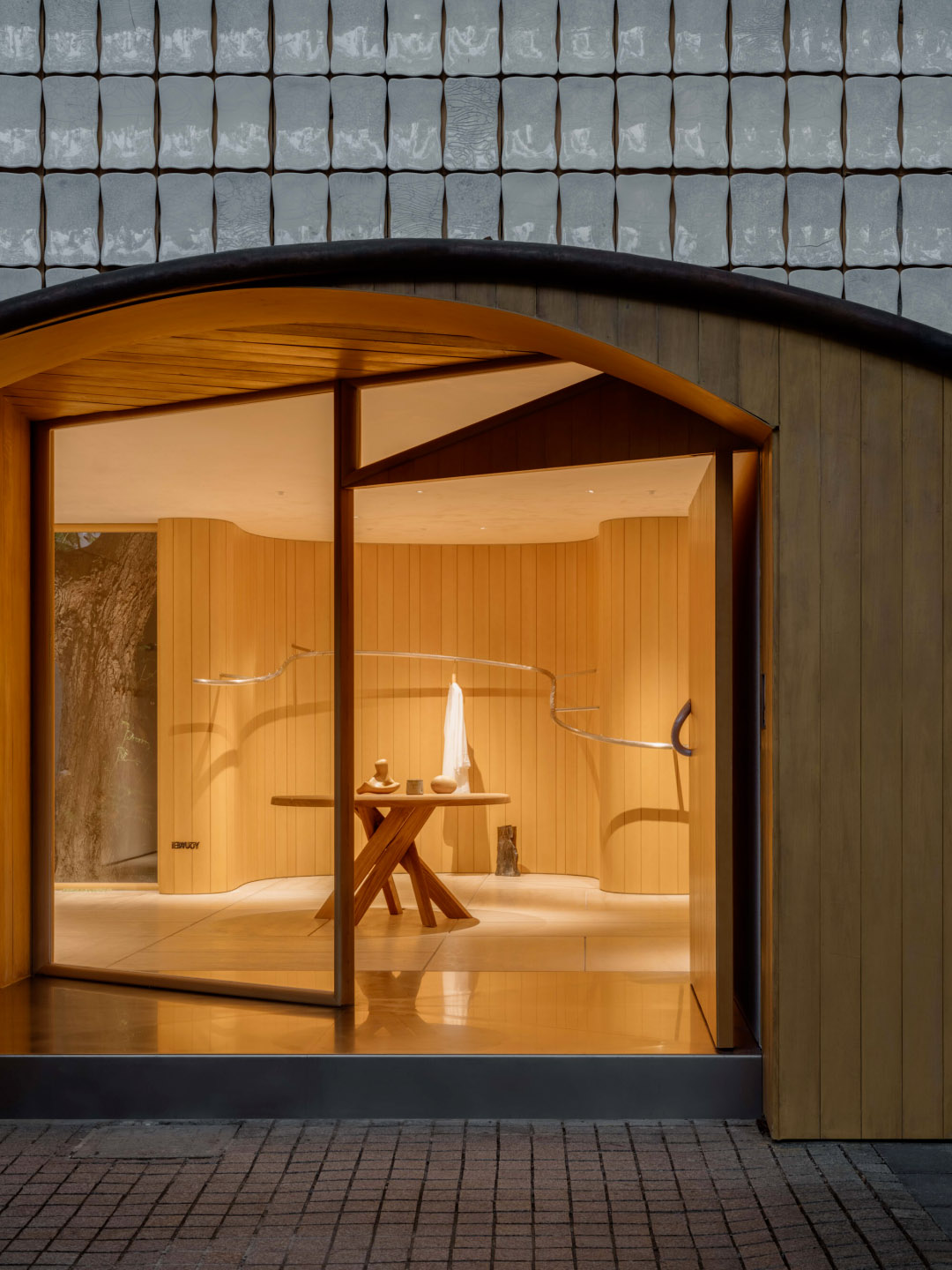 say architects,零售店,上海,服裝店設計,極簡風格服裝店設計,極簡主義,女裝店設計,有尾,原創女裝設計師品牌