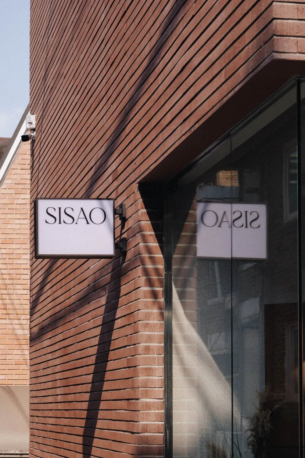 z-lab,零售店,首爾,SISAO,極簡風格店鋪設計,極簡主義,梨泰院,咖啡廳