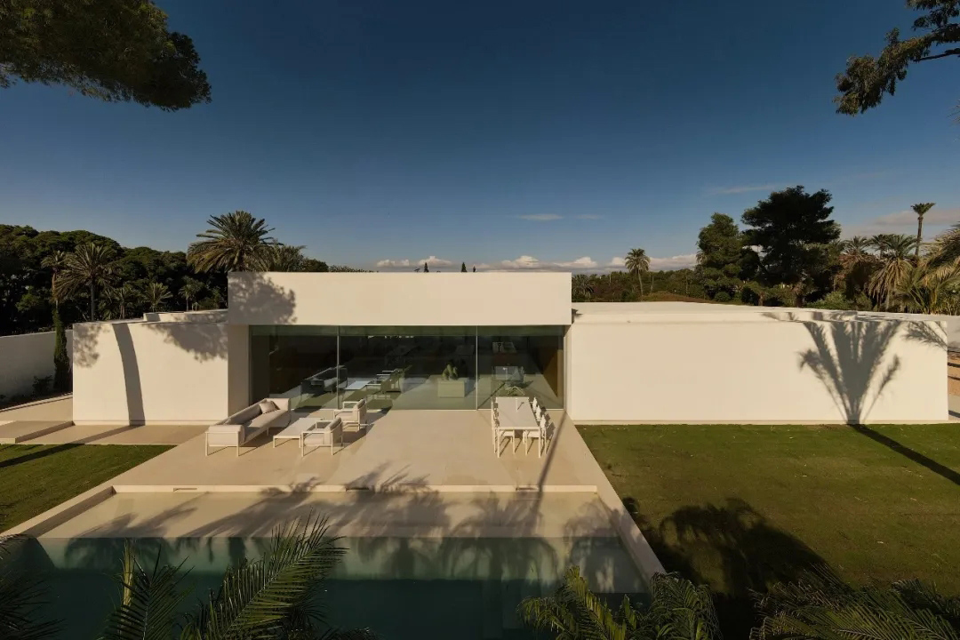 Fran Silvestre Arquitectos,別墅設計,別墅設計案例,西班牙,極簡主義別墅,極簡主義,原木色