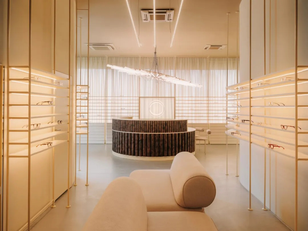 Znamy się,零售店設計,Auga眼鏡店,波蘭,眼鏡店,眼鏡店設計,店鋪設計,光學沙龍