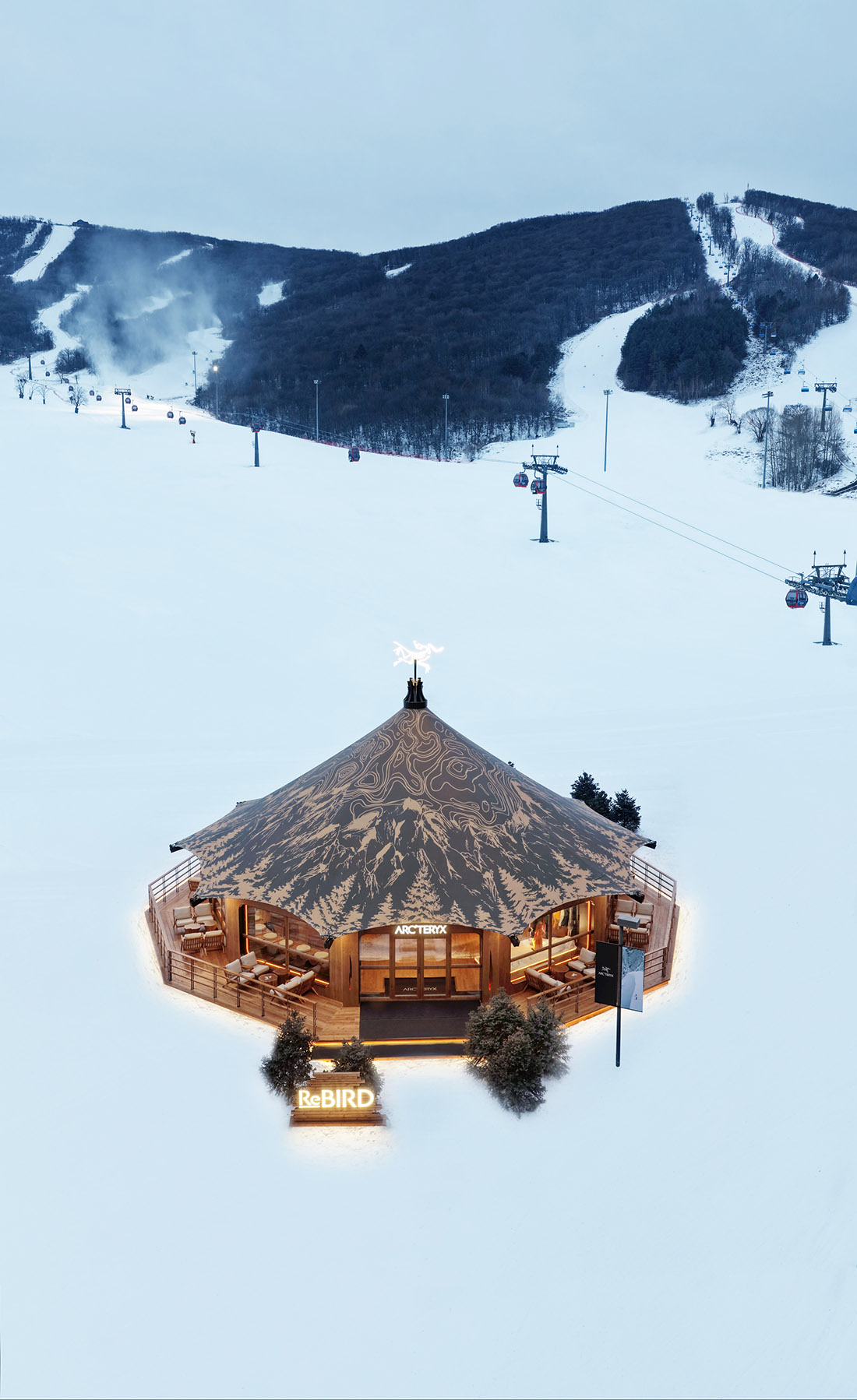 服裝店設計,零售店設計,戶外服裝零售店,服裝店設計案例,服裝店設計方案,創意零售店設計,主題零售店設計,ARC'TERYX始祖鳥,始祖鳥RSC吉林鬆花湖登滑體驗中心,吉林鬆花湖,STILL YOUNG