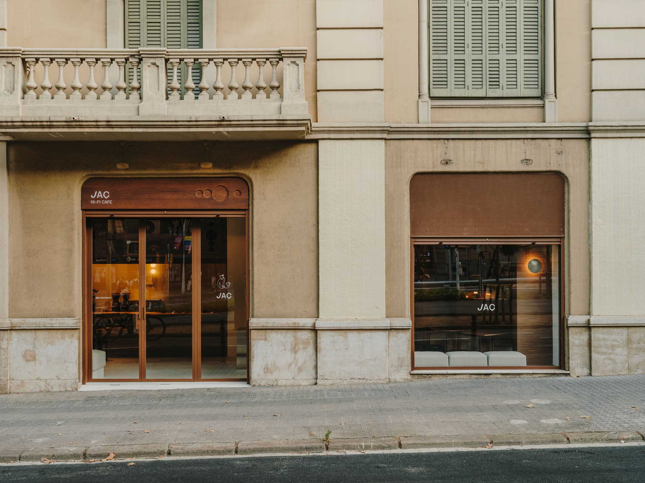 Isern Serra Studio,咖啡廳,西班牙,巴塞羅那,極簡風格咖啡廳設計,極簡主義,音樂咖啡館