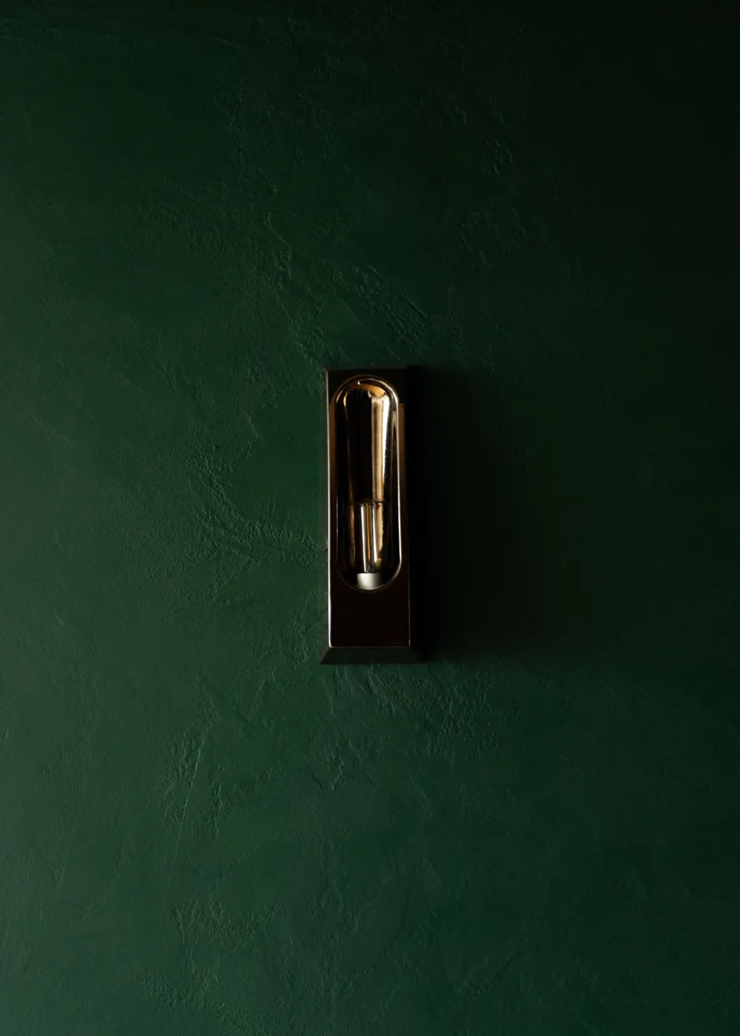 OMAMBO,公寓設計,公寓設計案例,羅馬尼亞,小公寓,原木色,住宅改造