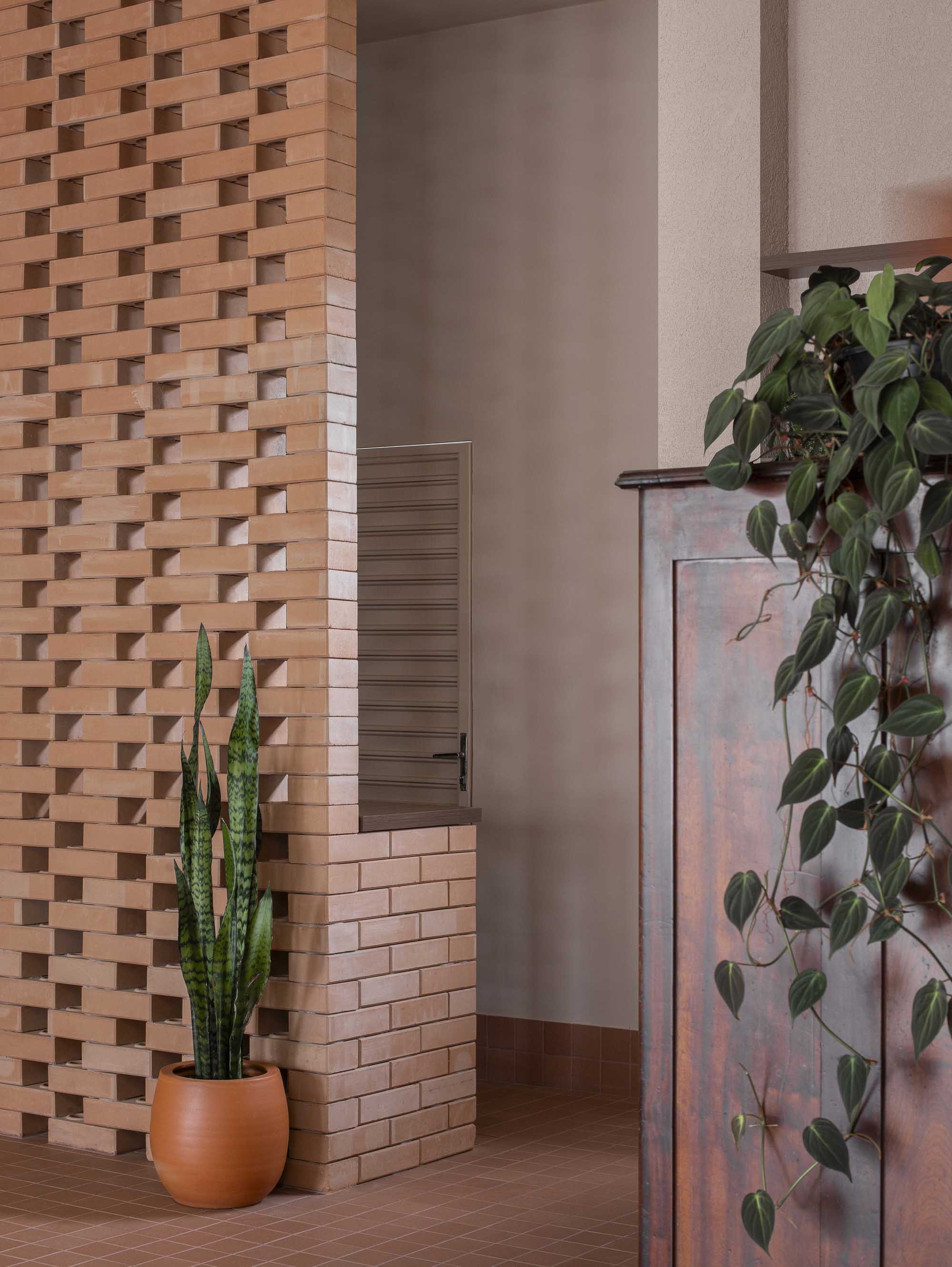 理發店設計,理發店設計案例,創意理發店,Sarturi Gumz Arquitetos,理發店設計方案,美發沙龍空間,Marcia Leal Hair Studio,巴西