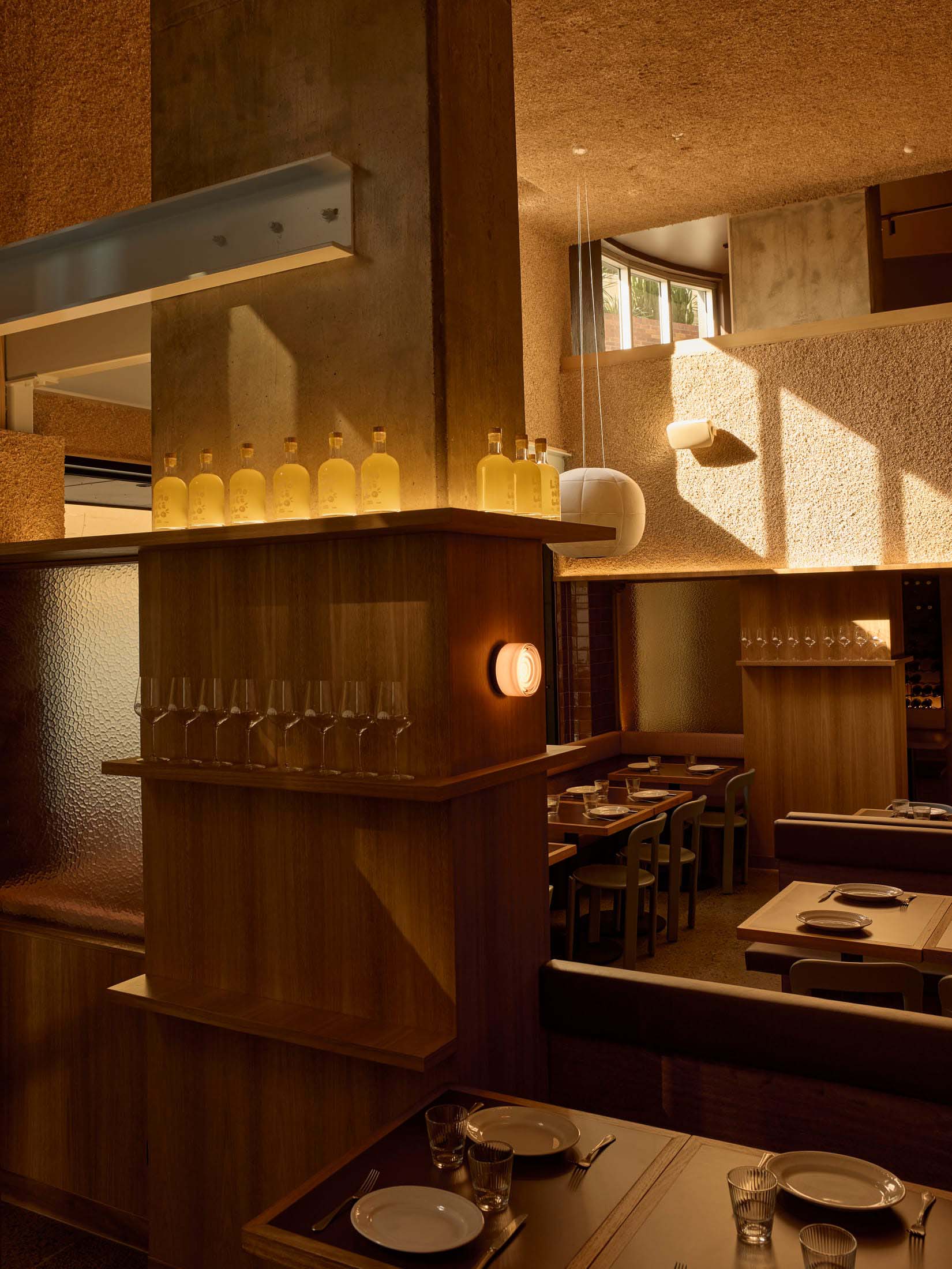 餐廳設計,餐酒吧設計,休閑餐廳設計,Studio Plenty,酒吧設計,酒吧設計案例,酒館設計,澳大利亞,布裏斯班,休閑酒吧餐廳,Bar Monte