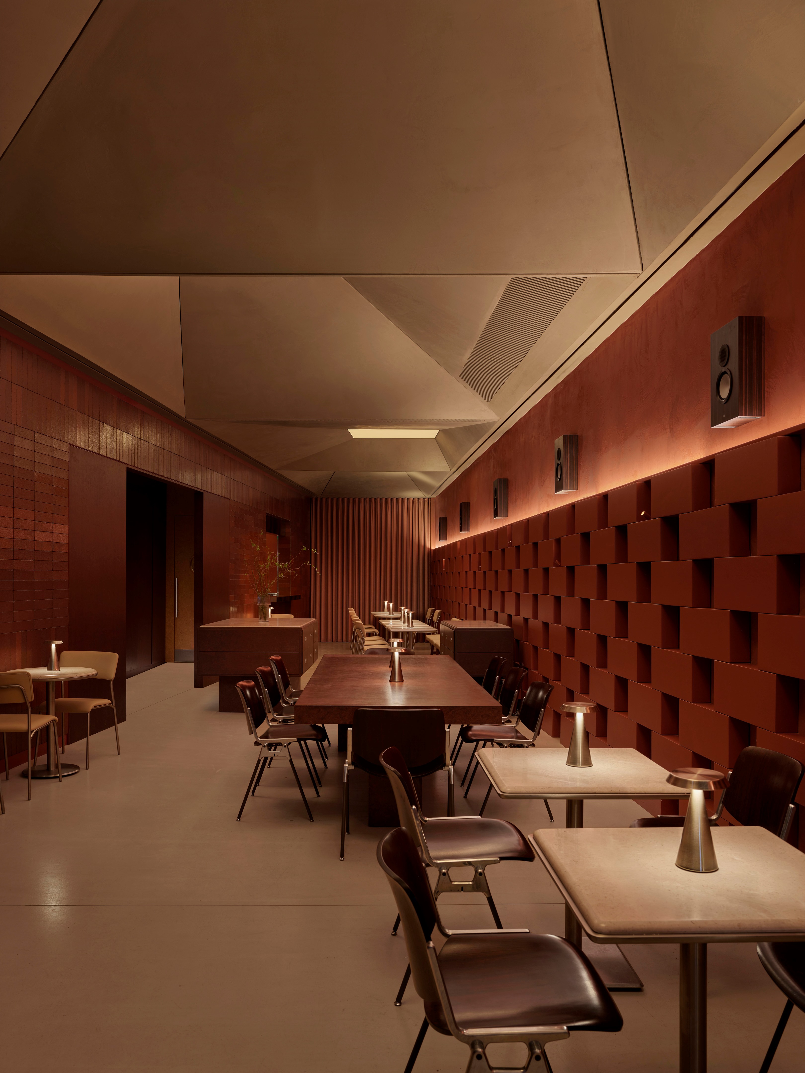 餐廳設計,餐酒吧設計,休閑餐廳設計,Urbanjobs Istanbul,酒吧設計,酒吧設計案例,酒館設計,土耳其,伊斯坦布爾,休閑酒吧餐廳