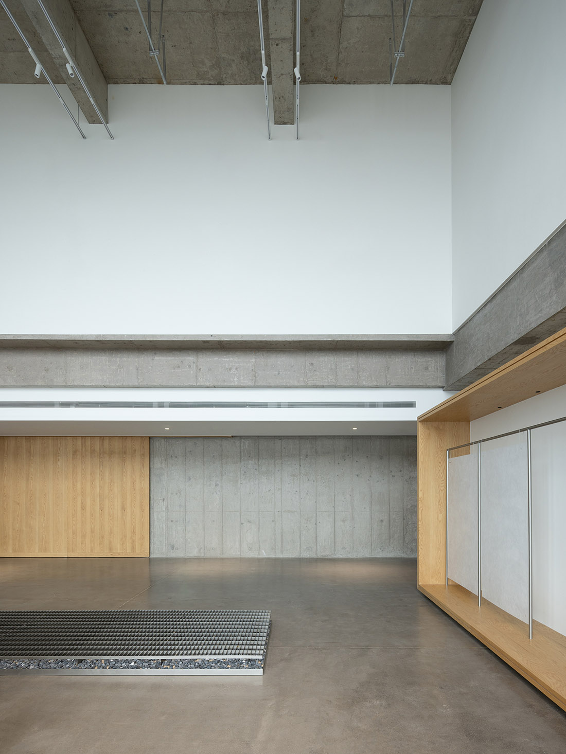 辦公室設計,企業展廳設計,麵料公司辦公室設計,辦公展廳設計,開放式辦公室,辦公室設計案例,辦公室設計方案,麵料展廳及辦公空間-不設限生長,杭州,iJD