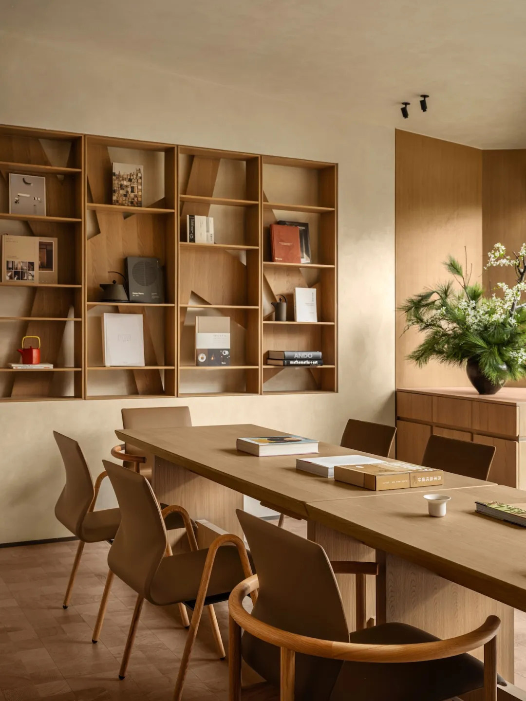 茶飲店設計,旗艦店設計,東方美學茶飲店,茶具零售店設計,茶飲店設計案例,茶飲店設計方案,東方美學主題茶飲店,深圳ZENS T 企鵝島旗艦店,深圳,哲品茶廳旗艦店,DPD遞加設計