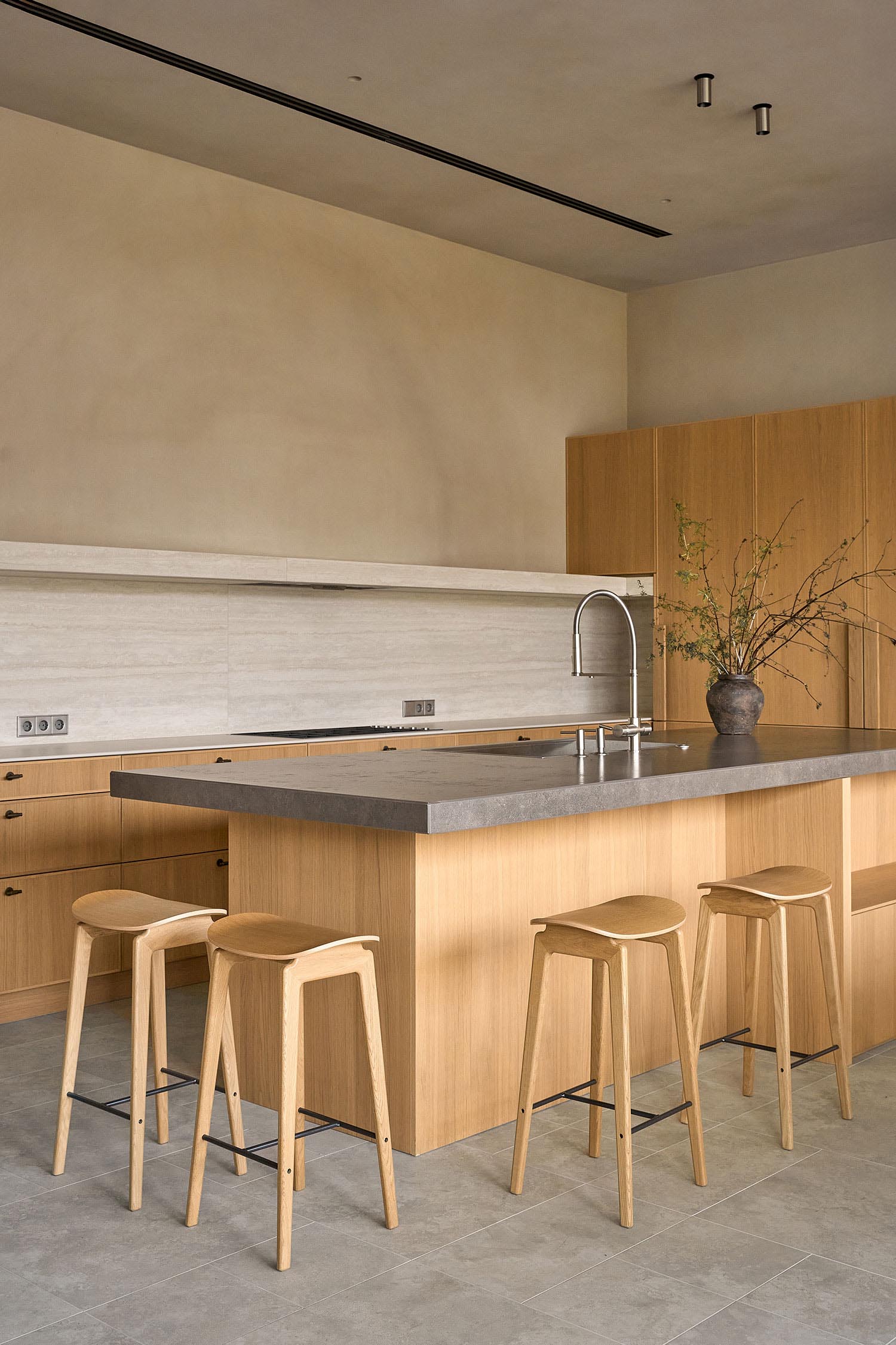 Sivak+Partners Studio,別墅設計,別墅設計案例,烏克蘭,極簡主義別墅,極簡風格,原木色