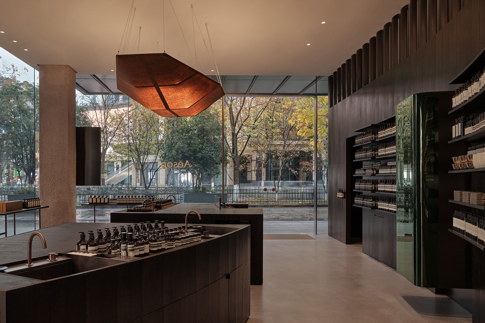Aesop伊索,零售店設計,護膚品零售店,零售店設計方案,零售店設計案例,Aesop伊索杭州西湖店,杭州,店鋪設計,Aesop伊索店,刷刷建築