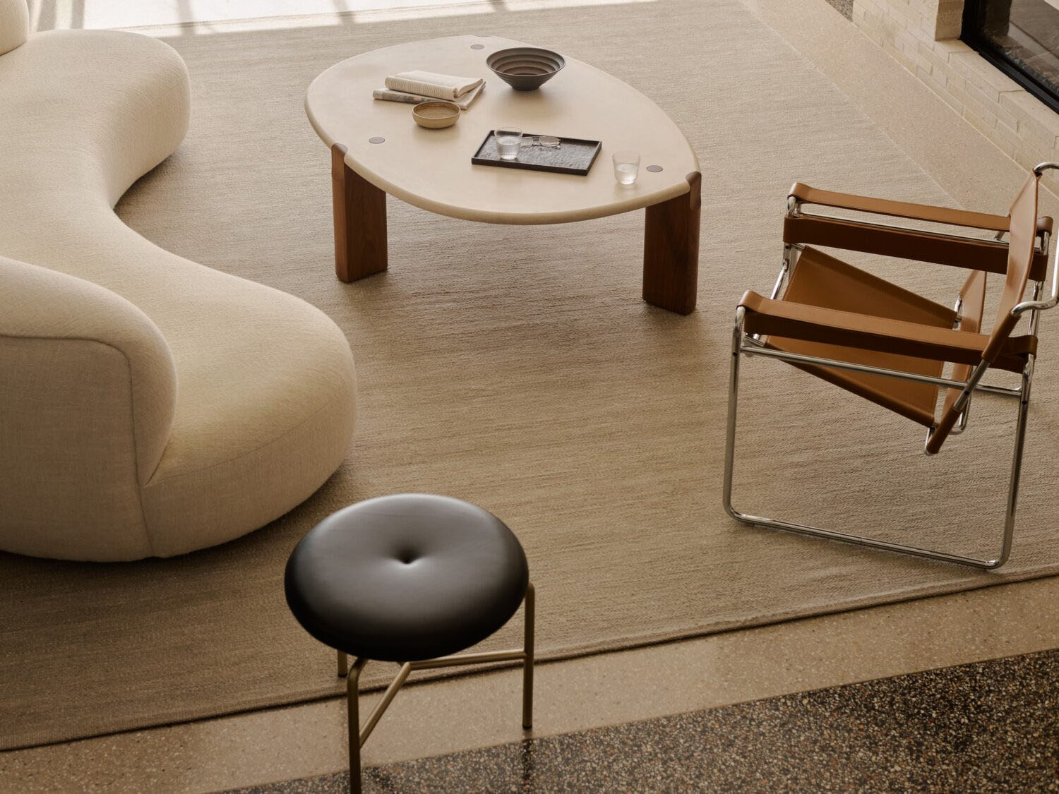 Armadillo,展廳設計,展廳設計案例,澳大利亞,極簡主義展廳,地毯展廳