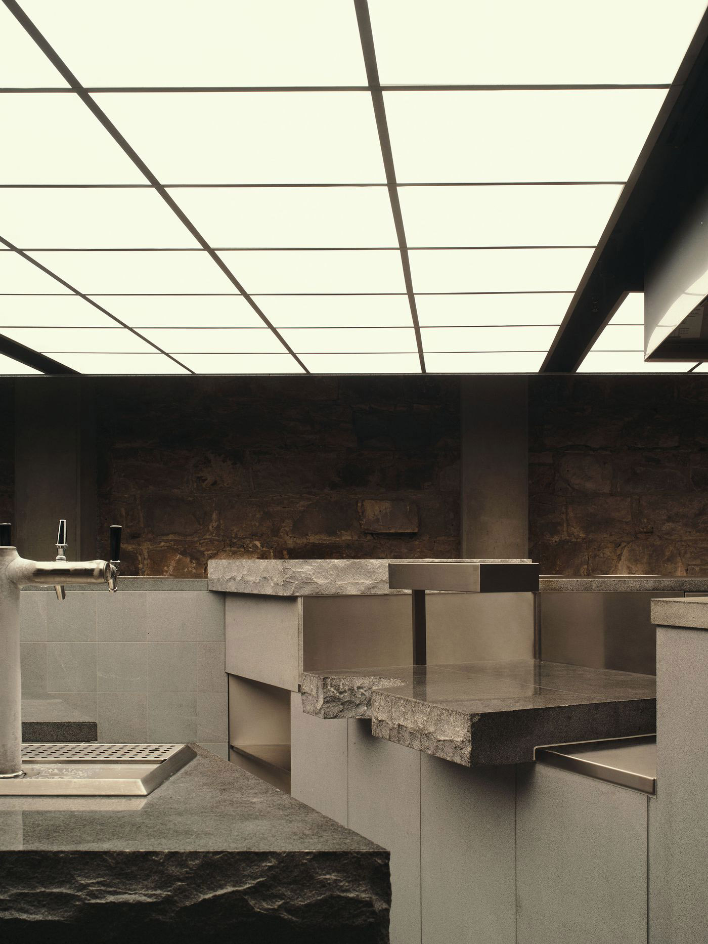 餐廳設計,餐酒吧設計,休閑餐廳設計,J.AR OFFICE,酒吧設計,酒吧設計案例,酒館設計,澳大利亞,布裏斯班,休閑酒吧餐廳,Central酒吧&粵菜餐廳,粵菜餐廳設計