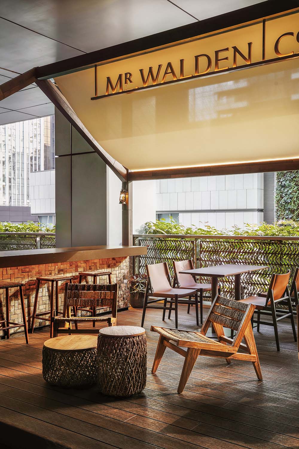 咖啡店設計,萬象天地咖啡店,開放式咖啡店,森係咖啡店,咖啡店設計案例,咖啡店設計方案,深圳MR. WALDEN COFFEE-隱於喧囂的木屋,深圳,Pure Wild Studio樸野設計