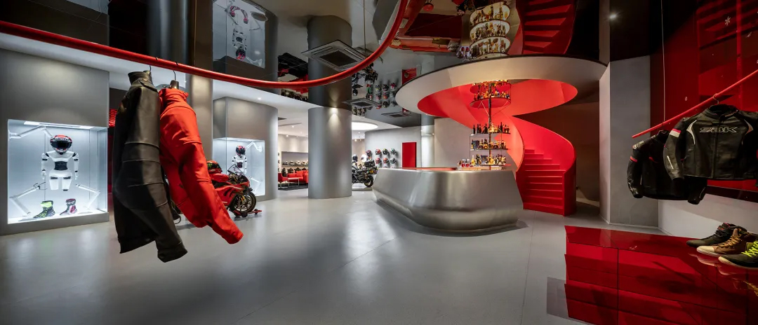 展廳設計,機車展廳,摩托車展廳設計,展廳設計案例,展廳設計方案,上海 SBK Pacing 運動展廳,上海,趙牧桓室內設計研究室