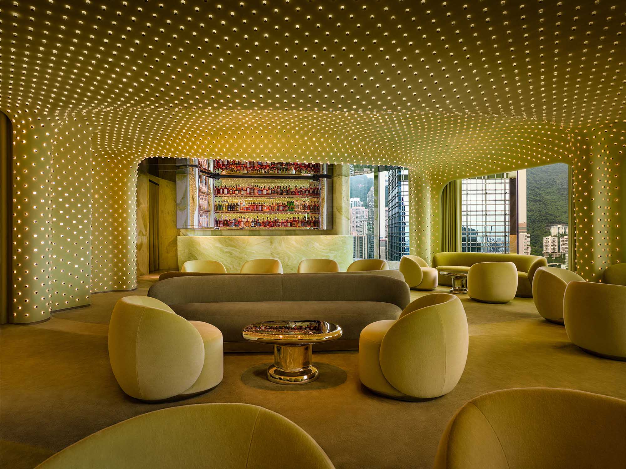 餐廳設計,餐酒吧設計,休閑餐廳設計,Studio Paolo Ferrari,Peridot Bar,酒吧設計,酒吧設計案例,香港,紮哈·哈迪德建築事務所,休閑酒吧餐廳