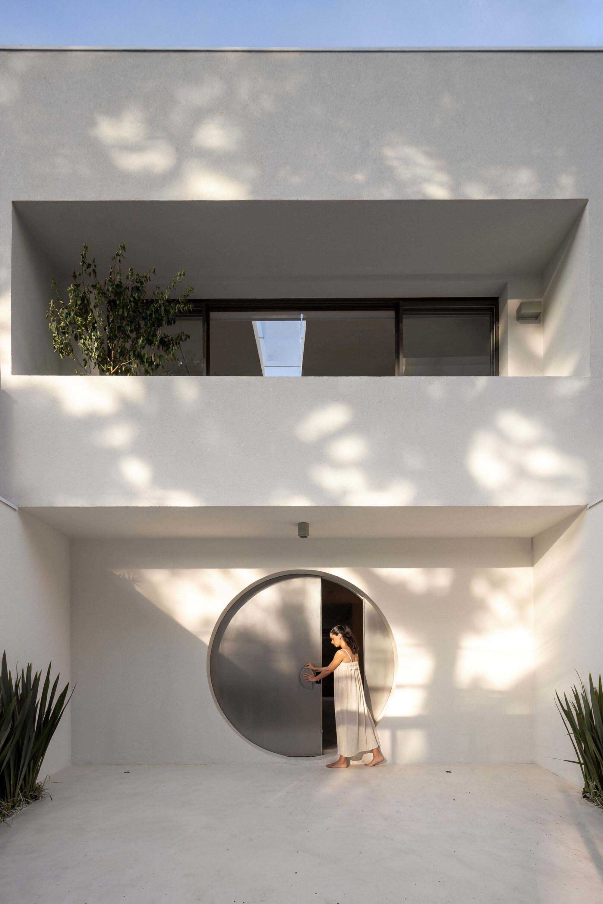 NMDM.ARQ-Nádia Manssur,住宅改造,住宅改造設計案例,巴西,極簡主義別墅,極簡主義,公共廚房,共享空間