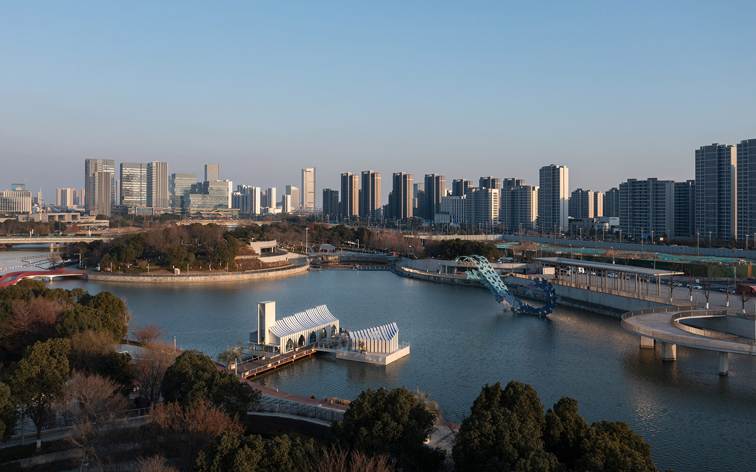 建築設計,公園建築設計,禮堂設計,結婚禮堂,禮堂設計案例,禮堂設計方案,蘇州天鵝湖禮堂—公園生活的儀式感,蘇州,平介設計,楊楠